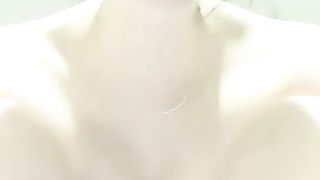 国产把我喂饱长相清纯大奶眼镜萌妹子自慰，揉搓奶子振动棒塞入摩擦，毛毛浓密呻吟娇喘诱人