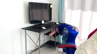 Stepmom is Stuck Again!