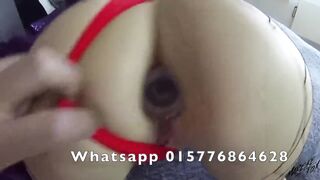 GEILE DEUTSCHE SCHLAMPE WACKELT IHRE ARSCHBACKEN