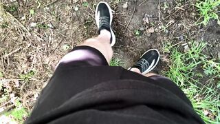 Quick Sex in a Public Park. Cum in Mouth