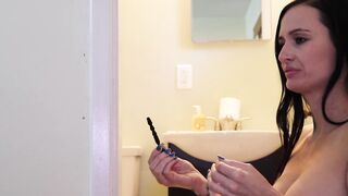 Brooke Lyn (DSC6-2) Threesome Golden Shower Blowjobs Deepthroat Fingering Facial