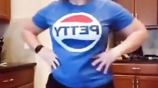 Thick Tiktok Mom PAWG