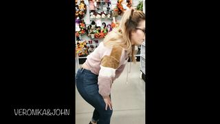 Playing with Lush in Public (reupload) Multiple Orgasms no Sex!