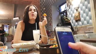 MY FRIEND CONTROLS ME IN PUBLIC! my Pussy is very Wet. Lovense Lush