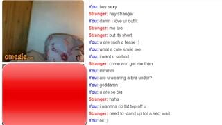Strawberry Blonde Lifts up Skirt to Show Butt Cheeks - [omegle SluttyStrangers]