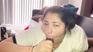 Thick Latina gives Morning Head!