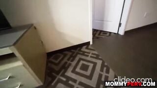 Mi Madrastra y Sus Nuevos Leggins Subtitulado Al Español!!!