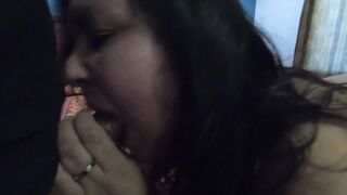 DANDOLE DURO a LA ESPOSA DE MI PAPA