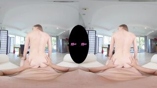 Busty Teen Babe Stacy Cruz Offers her Pussy for Breakfast