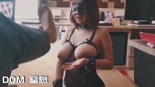 推特大神窒息巨乳学生妹被后入高潮国产