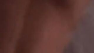 Chị Là Con đĩ Của e