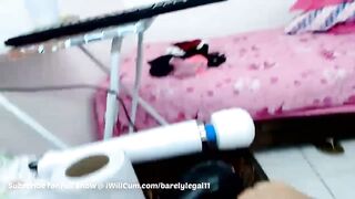 Bubble Butt PAWG Lets You Watch The Pussy Squirt Up Close