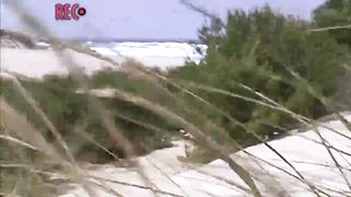 Frau nackt heimlich gefilmt