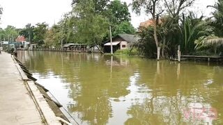 Sex Vlog, Thailand Floating Market with Beautiful Big Boobs Girl & Hard Sex in Front of Room