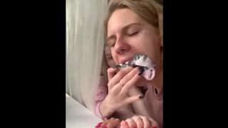 Feet Lesbian Worship