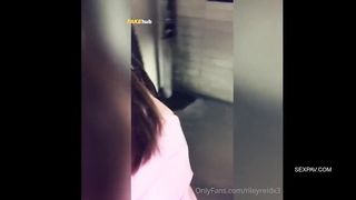 Girls from College Sucks their Roommate Cock in Car Park