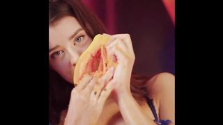 Sarah McDaniels Hot Sensual self Seduction