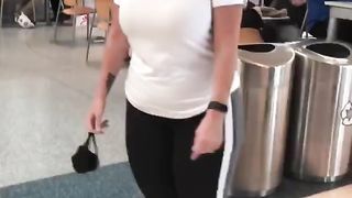 Thick Big Tit MILF Candid (Caught)