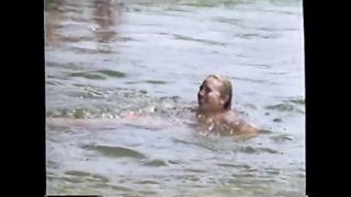 Nudists in Englischer Garten Munich