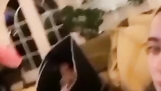 Billie Eilish Sexy Boob Smaking from IG Story