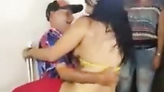 Velho safado que meter a pica nela