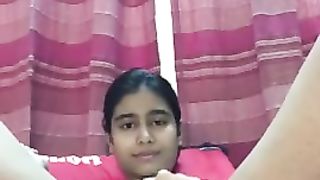 Beautiful Teen Desi Girl Fingering...!!!!