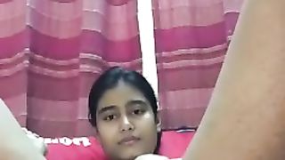 Beautiful Teen Desi Girl Fingering...!!!!