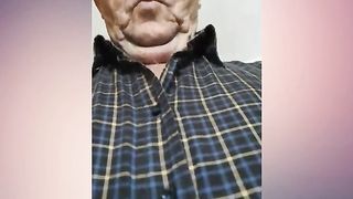 69 yo man from Italy