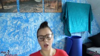 Amateur with Big Ass in Red Leggings Gets Fucked by Personal Trainer