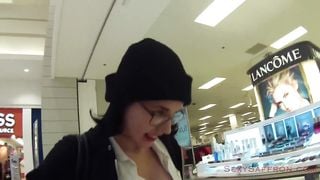 Public Cum Walk at the Mall!