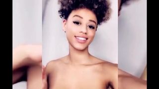 HORNY SLUT LOVE TO TAKE OFF SHIRT AND FLASHES BIG TITS ON SNAPCHAT