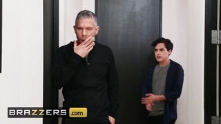 Horny babe Paige Owens gets DP in threesome - Brazzers