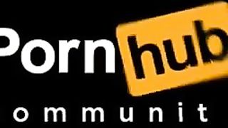 Chocolate Sexy bbw jiggling and clapping ass