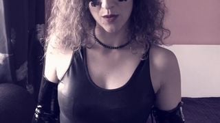 Obey your Mistress! Follow my orders. HotwifeVenus.