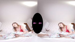 Busty Teen Hottie Mia Rose Surprise While You Were Masturbating