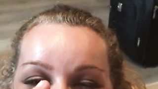 Séance anale avec ma copine de 18 ans qui jouit plusieurs fois!