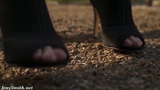 Jeny Smith was caught wearing crotchless pants in public