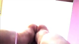 O pinto e o amigo dando trato no cliente