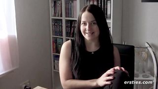 Intimate Moments mit Emma E