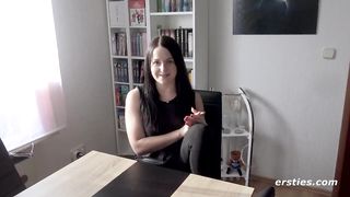 Intimate Moments mit Emma E