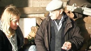 19ans baisee par Papy