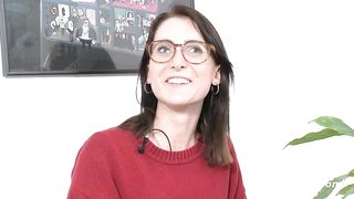 Masturbations-Königin Lia in Aktion!