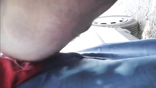 maduro me folla en aparcamiento oldman fuck parking