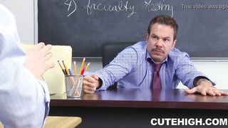 Nicole Ferrera Loves Blowjobs