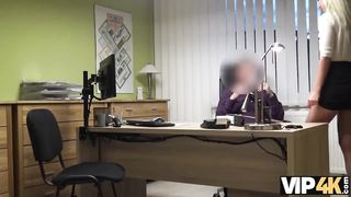 VIP4K. La rubia natural Nathaly Teges resuelve