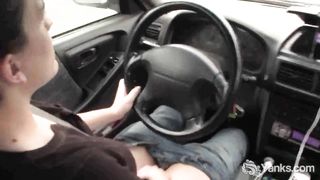 Yanks Beauty Lou driving and rubbing her wet pussy