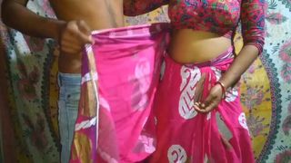beautiful desi bhabhi Gives devar fuck