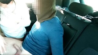 Il Pompino: studentessa universitaria offre ricompensa per l'esame superato