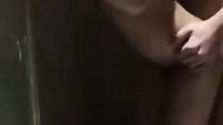 Девушка изменила парню