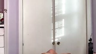 RUBBING MY TIGHT WET ASS PUSSY TILL I CUM